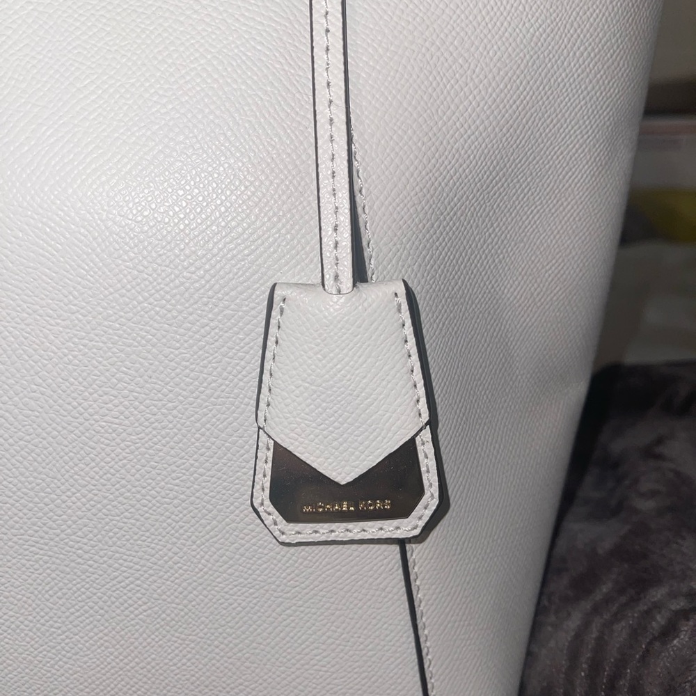 NEW White Michael Kors purse - Picture 6 of 8